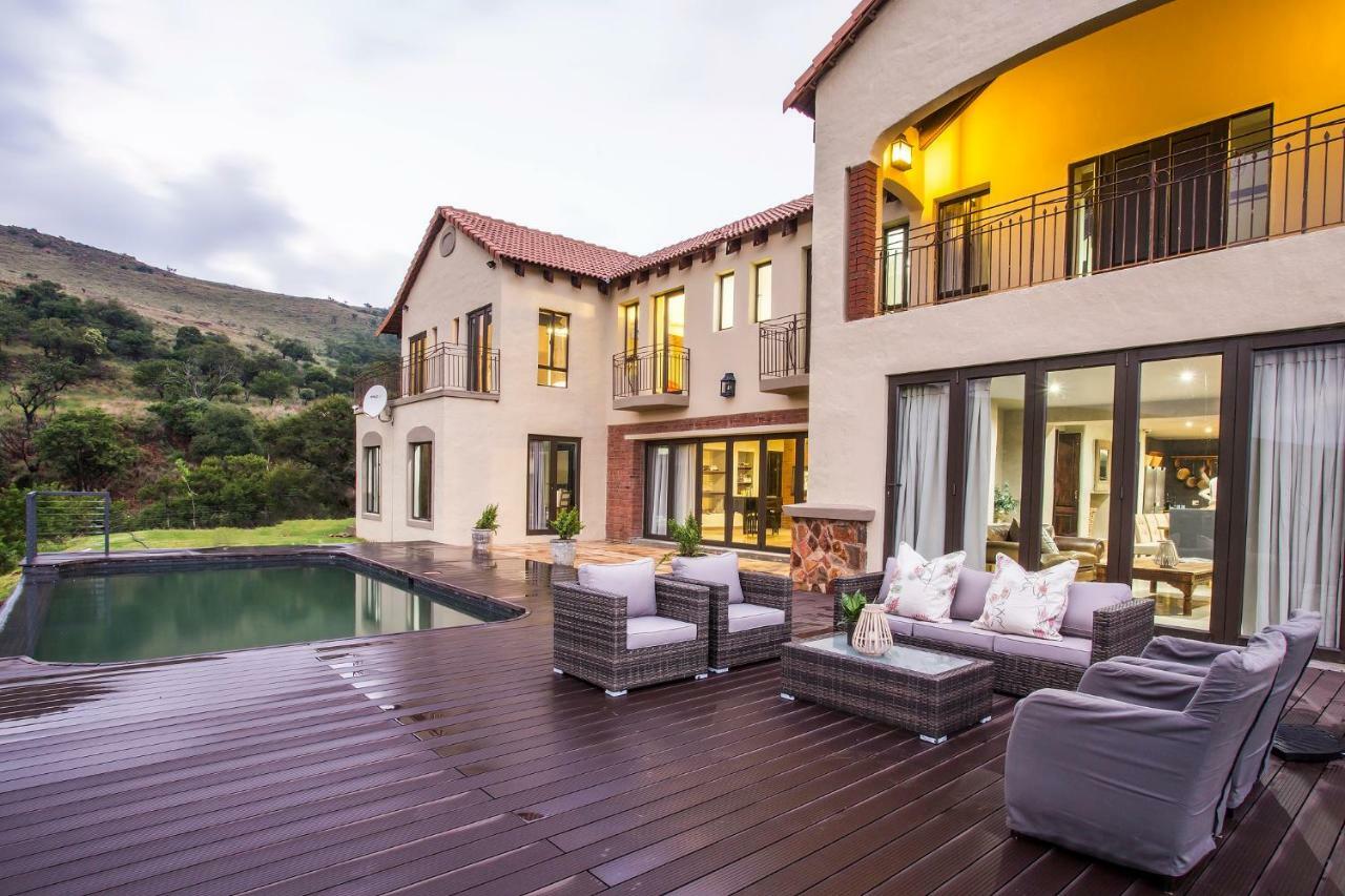 Mount High Luxury Country Estate Villa ไลเดนเบิร์ก ภายนอก รูปภาพ